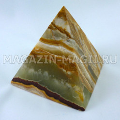Пирамида из оникса (7*7*7.5 см)